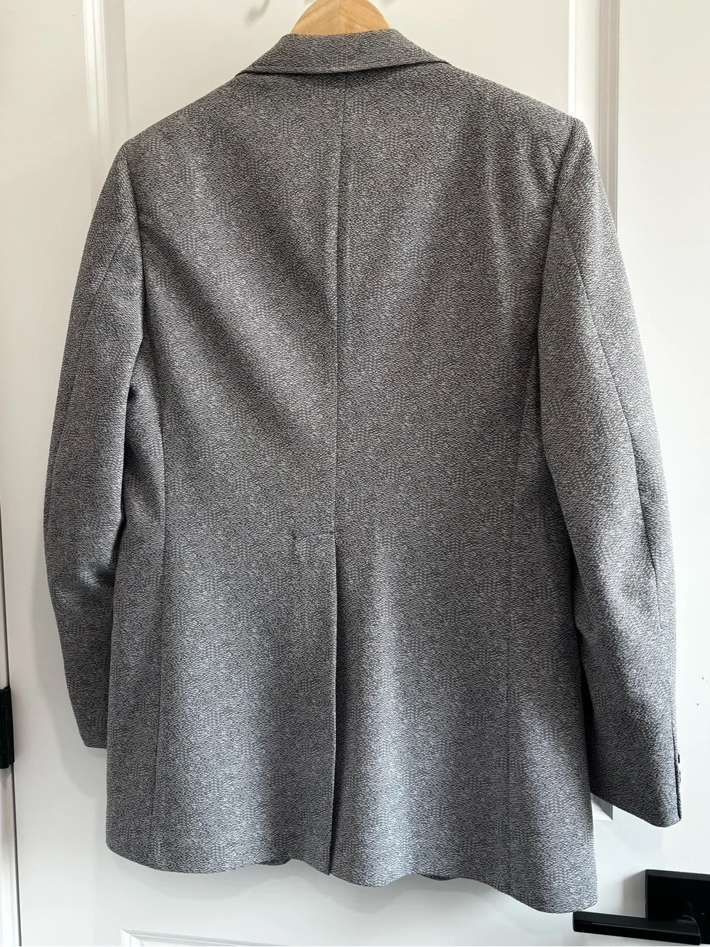 Vintage Jonathan Jones 70’s Men's Gray 2-pc Jacquard Polyester Suit